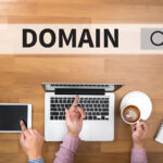 Εμείς στην Konet είμαστε εδώ για να σε διαβεβαιώσουμε ότι η μεταφορά του domain σου μπορεί να είναι μια εύκολη και οικονομικά συμφέρουσα διαδικασία.
